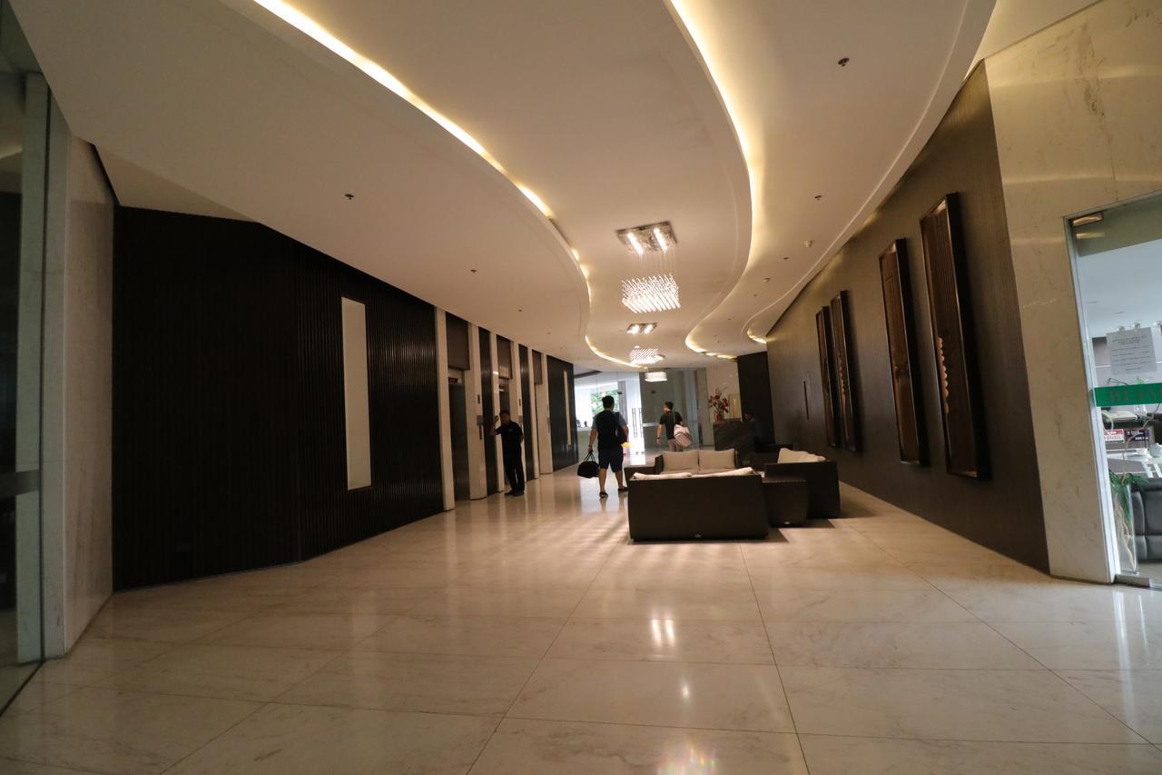 Oasis Regency @ Fort Victoria Bgc Тагіг Екстер'єр фото