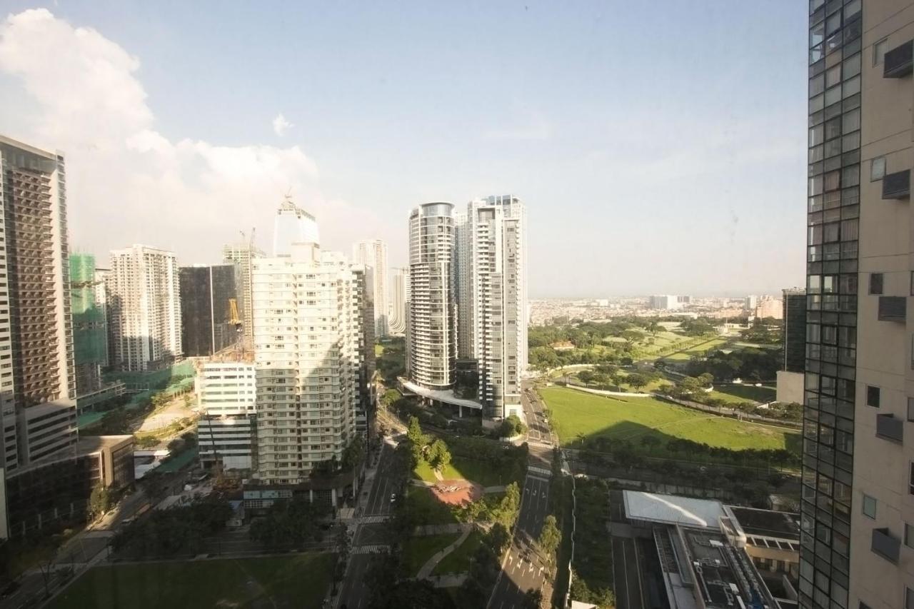 Oasis Regency @ Fort Victoria Bgc Тагіг Екстер'єр фото
