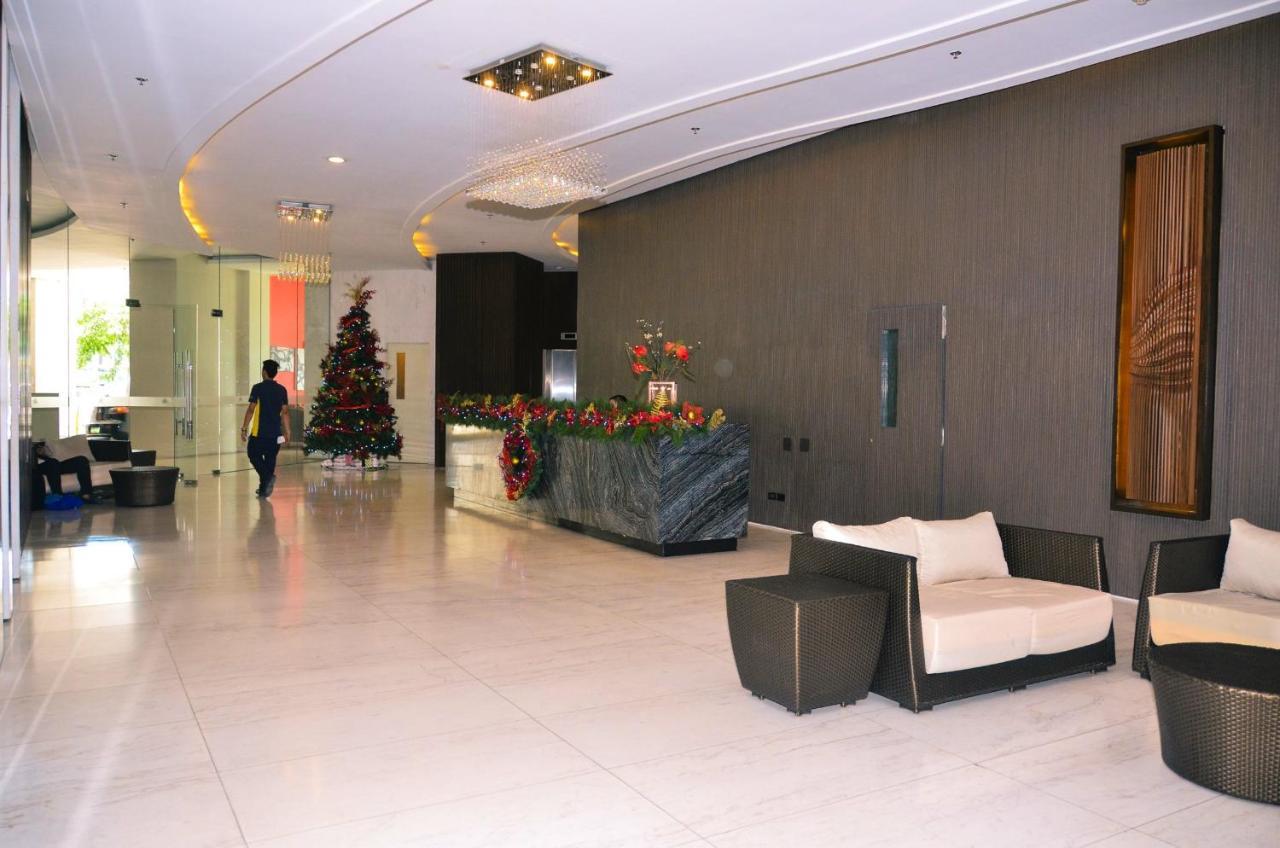 Oasis Regency @ Fort Victoria Bgc Тагіг Екстер'єр фото